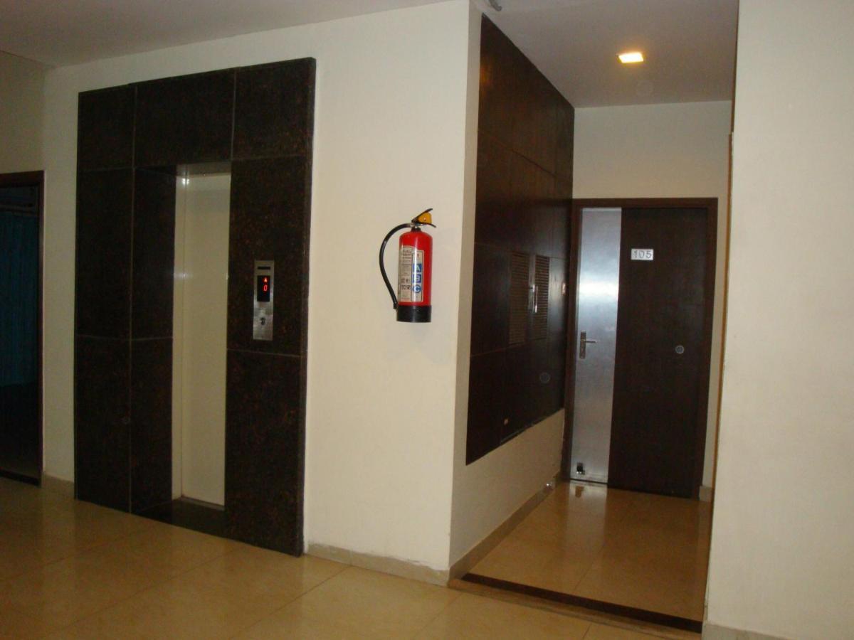 Hotel Bagla Atithi Banaras Varanasi Exterior photo